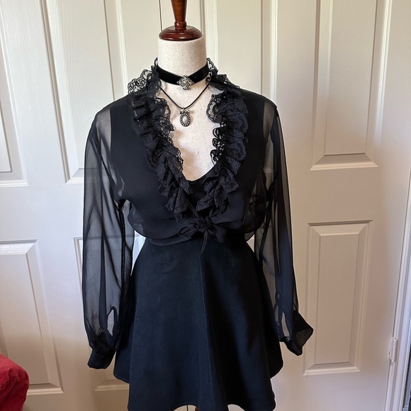 YES Clothing co | Bodycon skater mini dress | Size: small - Picture 7 of 8